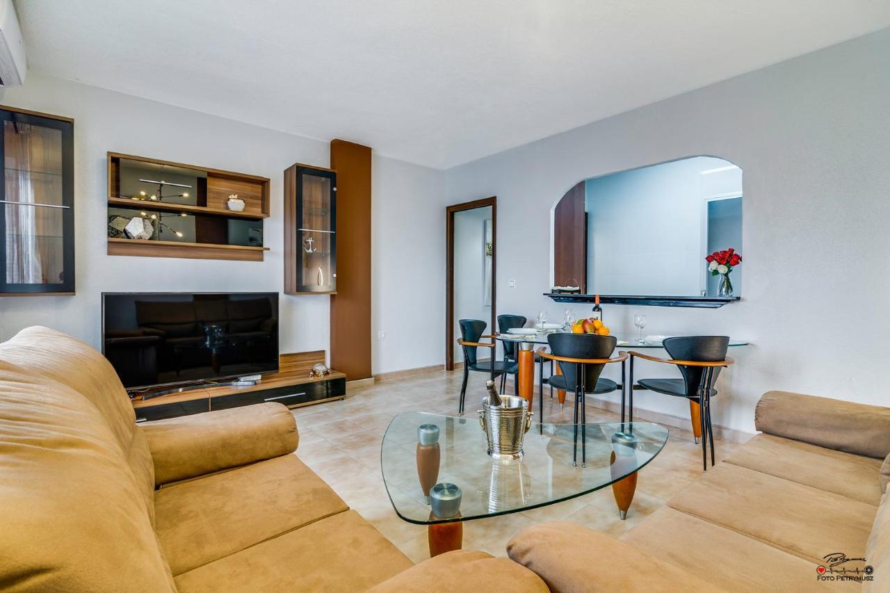 Mar Baltico Holiday Apartment Torrevieja Luaran gambar